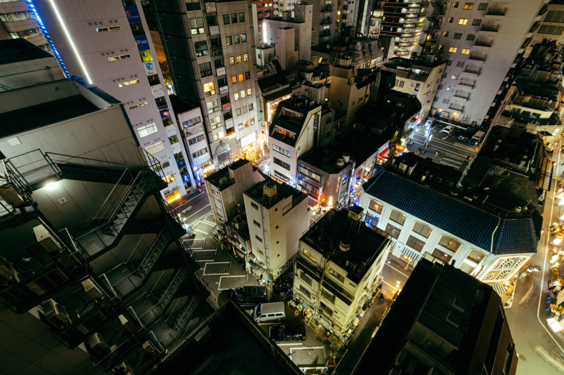 tokyo vertigo by robert mangelmann | 20231129tokyo_241